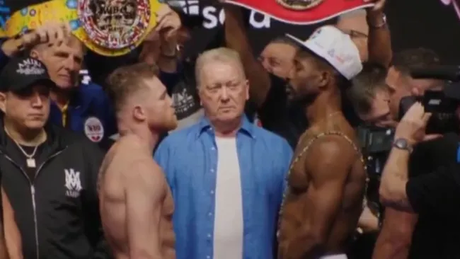 Canelo Álvarez y William Scull cumplen pesaje para pelea en Arabia