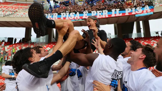 Filippo Inzaghi comanda al Pisa de vuelta a la Serie A