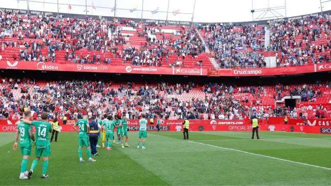 Leganés vive tenso regreso a casa 