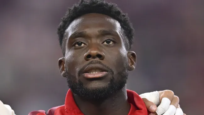 Alphonso Davies rompe el silencio