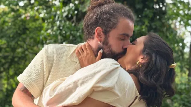 Javier Ibarreche se casa en ceremonia íntima y lo presume en redes sociales