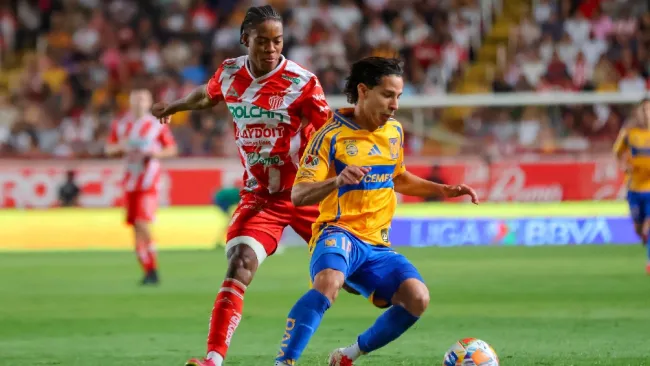 ¡No se hacen daño! Tigres y Necaxa empatan sin goles en la Ida de Cuartos