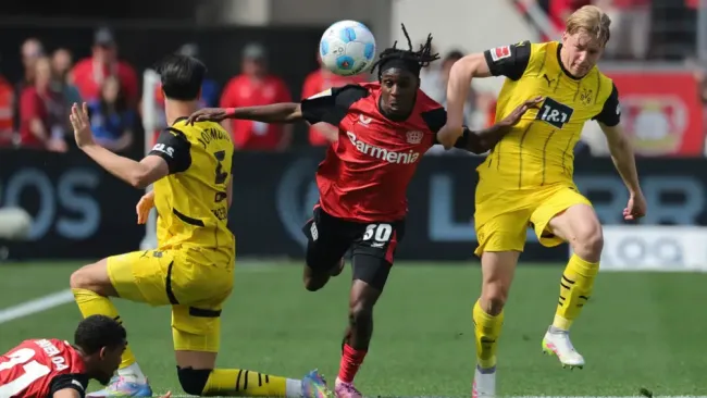 Dortmund vence a Leverkusen y arruina la despedida de Xabi Alonso