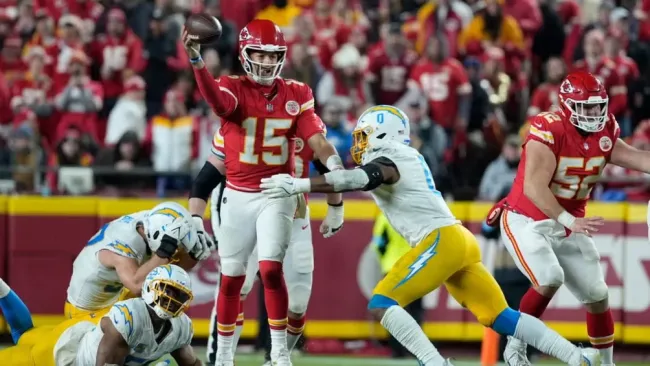 Kansas City Chiefs abrirán su temporada en Brasil enfrentando a Los Ángeles Chargers