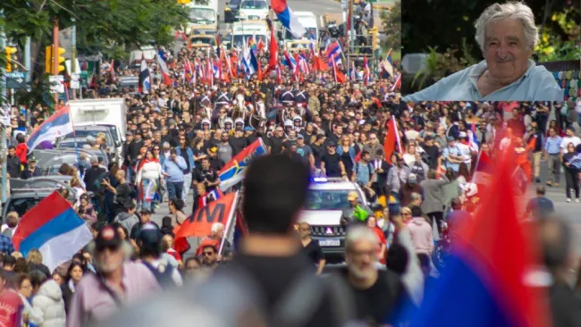 La gente que se reunió le demostró el cariño que le tenían. 