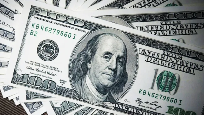 El peso sigue estando fuerte frente al dólar esta semana.