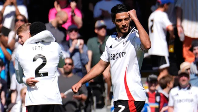¡Se queda en la Premier! Raúl Jiménez renueva contrato con Fulham