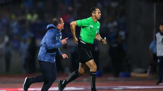 ¿Se pierde una hipotética final? Esta es la posible sanción de André Jardine