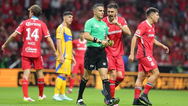 Penalti y fuera de lugar causan dudas