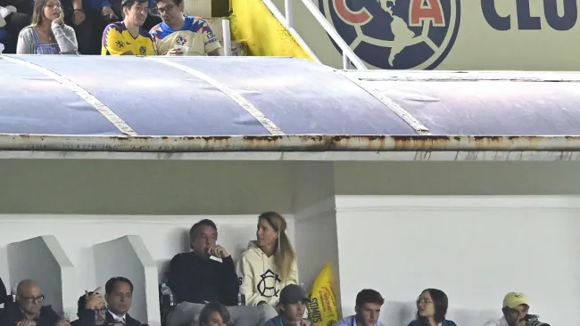 Emilio Azcárraga cantó 'Mi mayor anhelo' después de que América eliminó a Cruz Azul