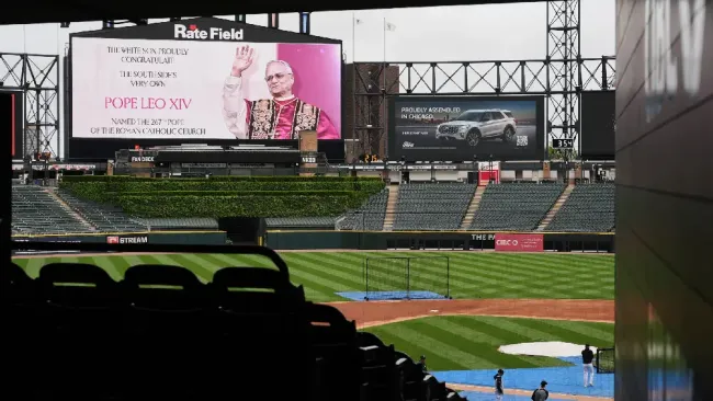 Homenaje al nuevo pontífice en suelo de los Medias Blancas