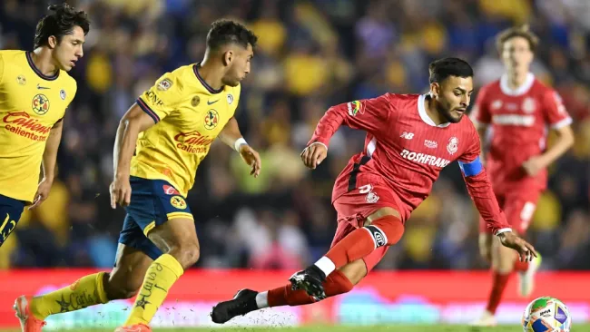 Las Águilas y los Diablos Rojos empataron sin goles