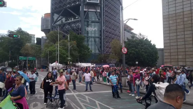 CNTE instala plantón en Reforma y amenaza con quedarse hasta septiembre