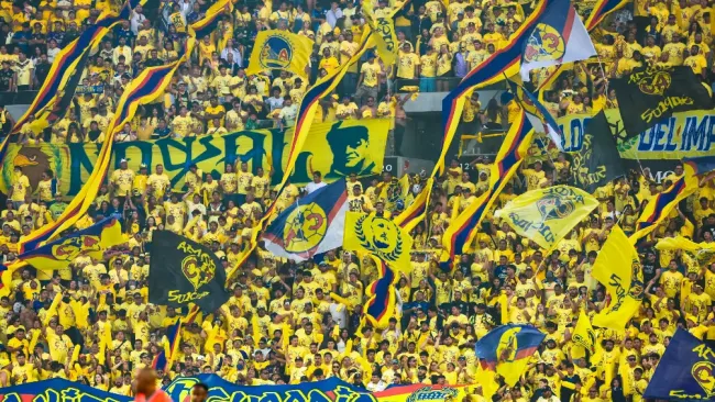 Miguel Layún desata locura 