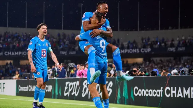 Cruz Azul empata a Chivas como el segundo club con más títulos oficiales en la Liga MX