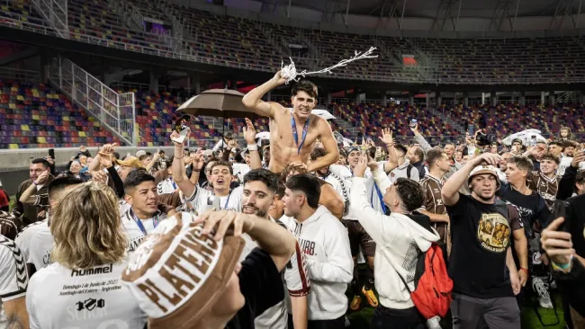 Platense hizo historia luego de su primer título de liga