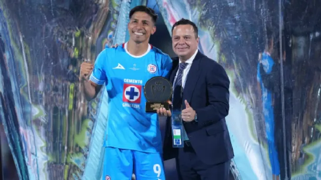 Víctor Velázquez tras conquista de Cruz Azul 