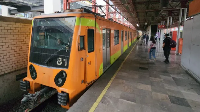 Miles de personas que buscaban llegar al Estado de México se vieron afectadas.