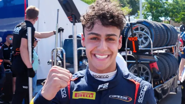 Red Bull negocia con FIA la obtención de una superlicencia para uno de sus jóvenes talentos