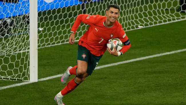 Varios equipos quieren al 'Bicho' para el Mundial de Clubes