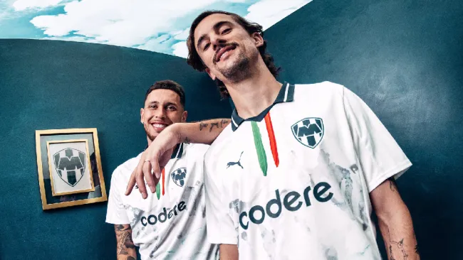 Rayados presenta una nueva y elegante camiseta