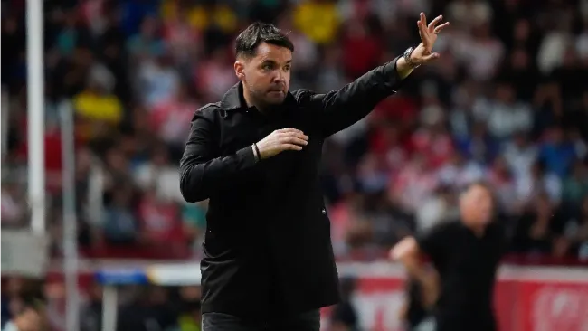 Nicolás Larcamón se despide de Necaxa con emotivo mensaje