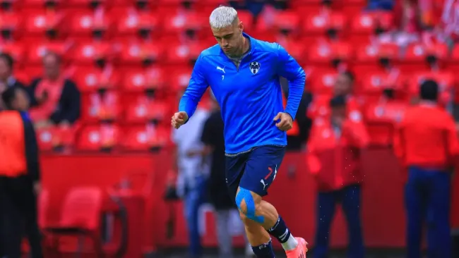 Rayados de Monterrey con canchas en malas condiciones para entrenar; exige soluciones a FIFA