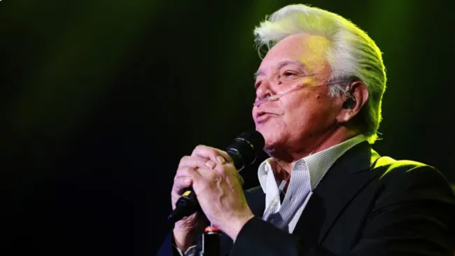 El cantante consagró su carrera desde la década de los 60.