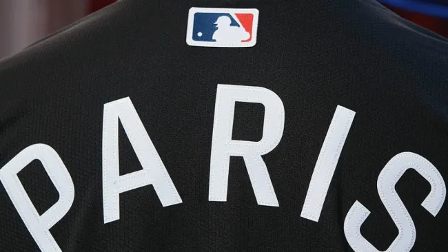 ¡Joya! PSG lanza camiseta edición especial en colaboración con la MLB