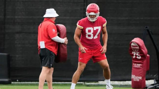 Travis Kelce no tuvo problema en decidirse por regresar con los Chiefs