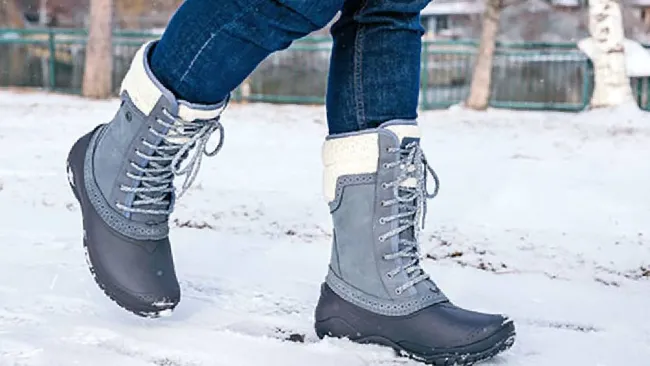 ¿Por qué Profeco sacó del mercado las botas The North Face?