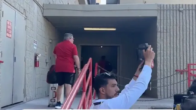 ¿Abandonan a Costa Rica? Selección Mexicana causa furor en Las Vegas; los ticos olvidados por su afición