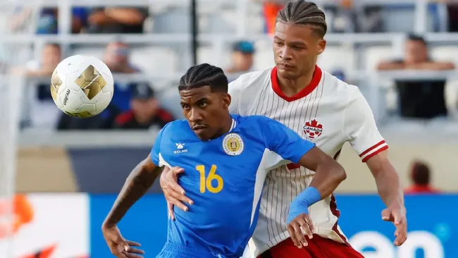 Disputa durante el Canadá vs Curazao
