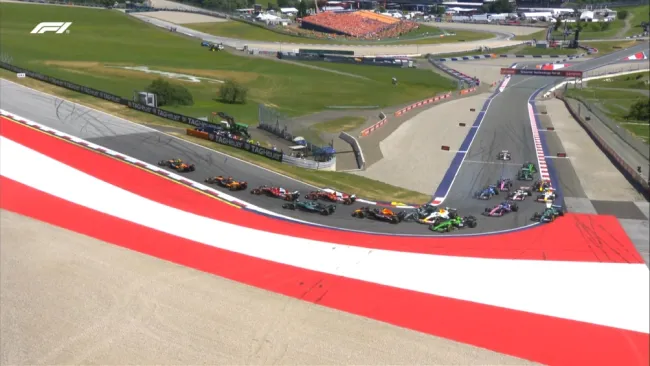 Verstappen abandona en el Gran Premio de Austria