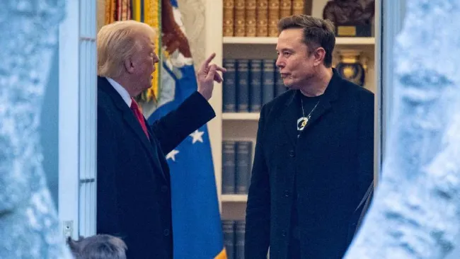 Donald Trump amenaza con deportar a Elon Musk