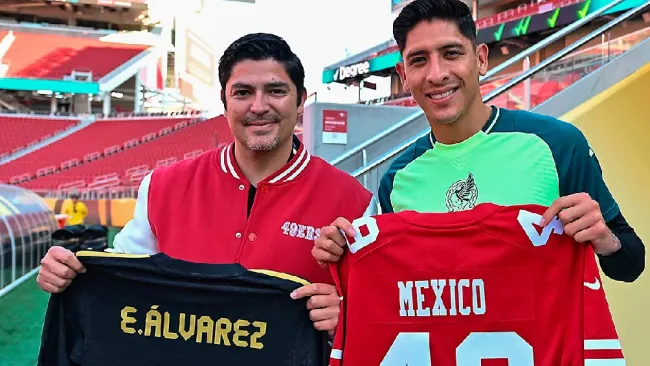 Edson Álavarez y Carlos Yustis