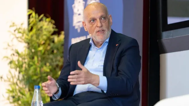 Javier Tebas durante un evento en la Universidad Euneiz