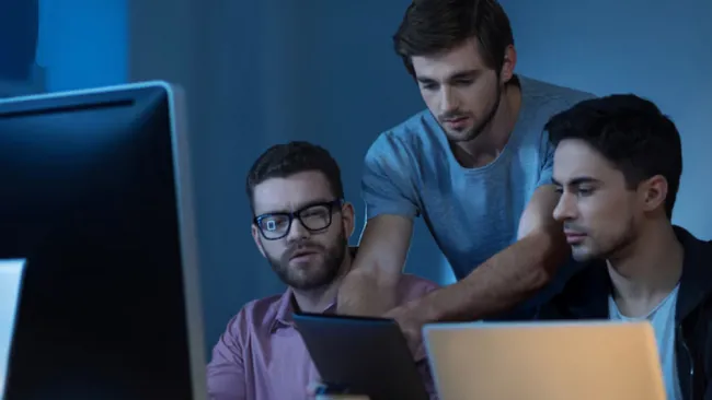 Ciudadanos mexicanos y canadienses serán los más afectados por esta medida.