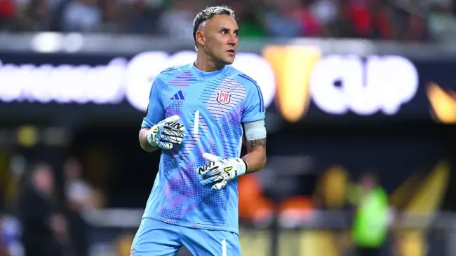 Navas podría llegar al futbol mexicano para jugar con Pumas