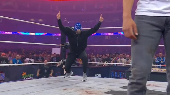 Danielson utilizó una máscara de su ídolo