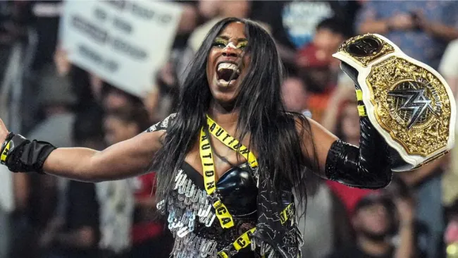 Naomi se proclamó campeona de WWE en Evolution