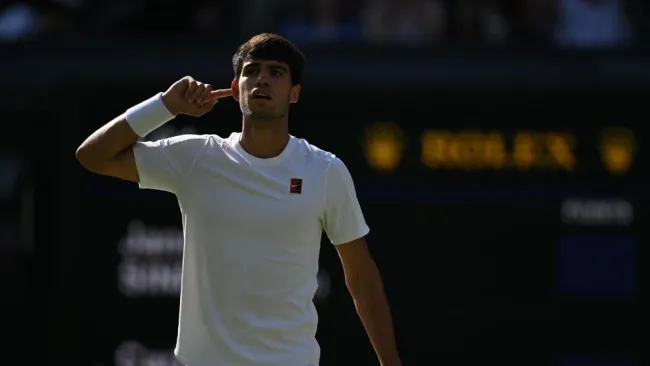 Alcaraz tuvo un gesto tras caer en Wimbledon