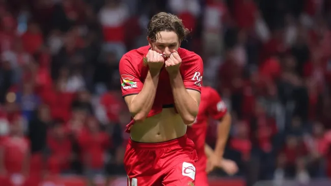 Antonio Mohamed "condiciona" salida de Marcel Ruiz a Europa