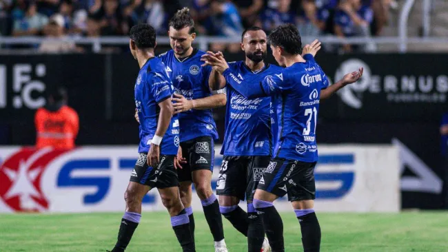 Mazatlán logró su primera victoria del torneo