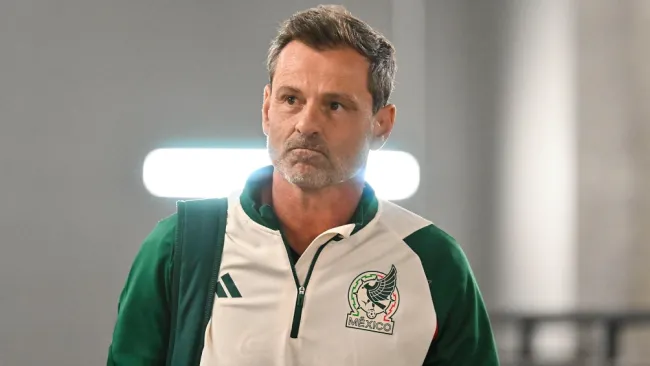 ¿Tendida de cama? Santi Giménez recuerda el despido de Diego Cocca del Tri