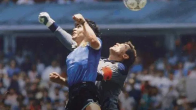 El jersey fue utilizado en uno de los goles más famosos de la historia