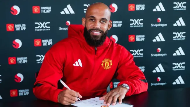 Mbeumo llega al equipo de Old Trafford