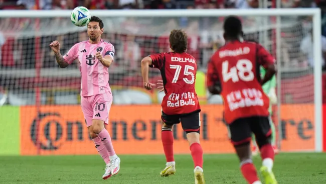 Mascherano compara a Messi con Michael Jordan