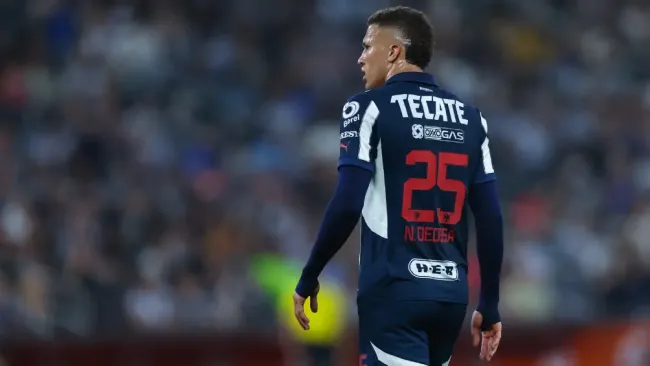 ¿A España? Nelson Deossa podría fichar por Real Betis; su agente ya se reunió con directiva de Rayados