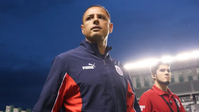 Reviven polémica de ‘Chicharito’ Hernández con expareja: “Me abandonó en el hospital”